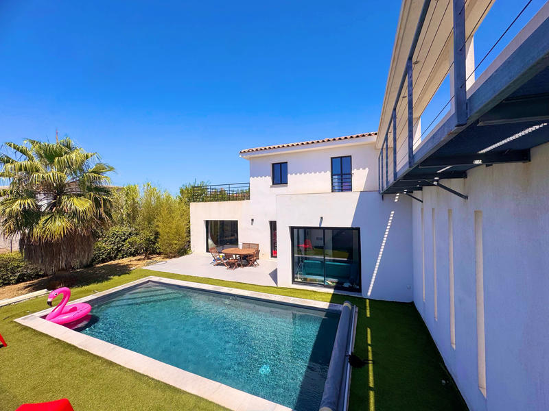 Villa - 165 m² - 7 pièces