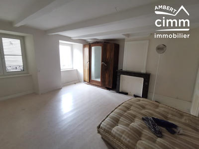 Maison - 220 m² - 8 pièces