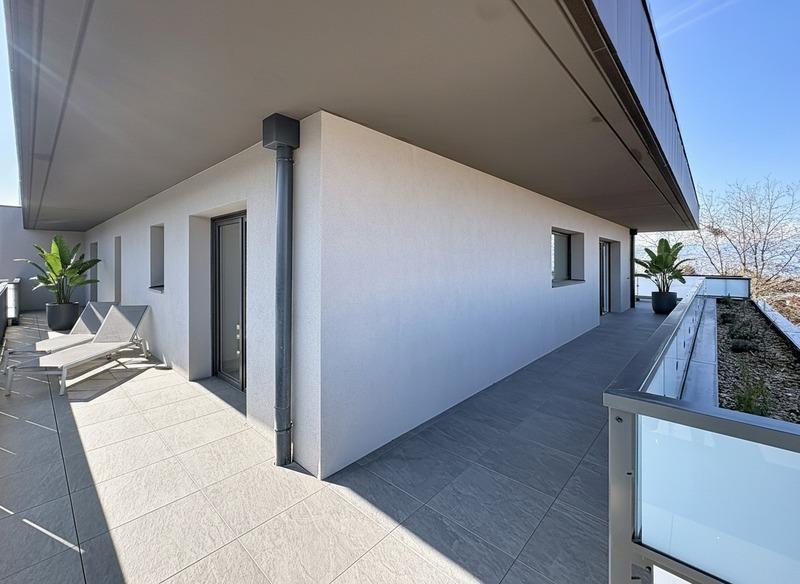 Appartement - 110 m² - 4 pièces