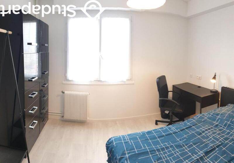 Chambre - 11 m² - 1 pièce