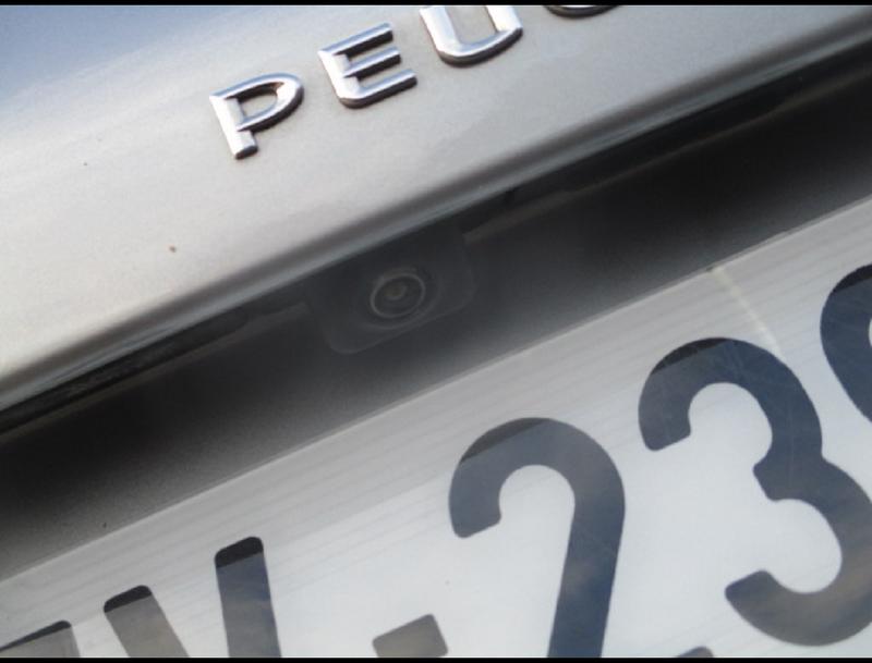 Peugeot 308 II Ptech 130 Eat8 Allure