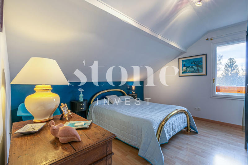 Maison - 147 m² - 7 pièces