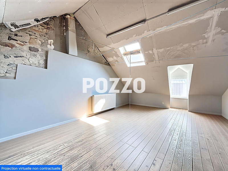 Maison - 99 m² - 6 pièces