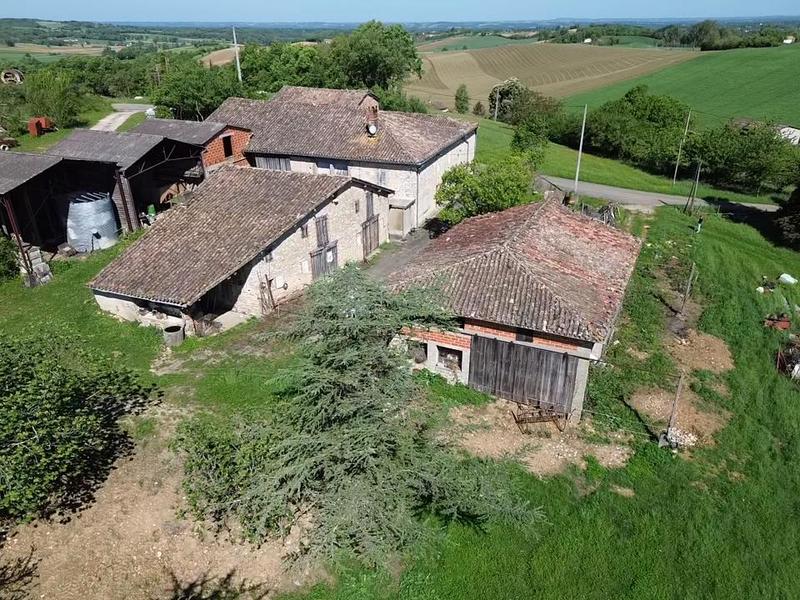 Corps de ferme - 156 m² - 6 pièces