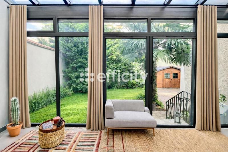 Maison - 175 m² - 5 pièces