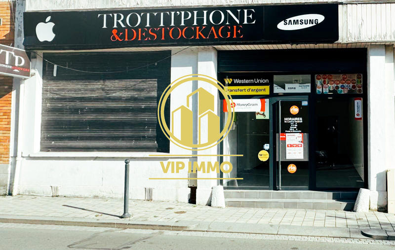 Local commercial - 82 m²