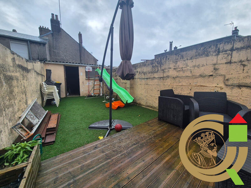 Maison - 76 m² - 4 pièces