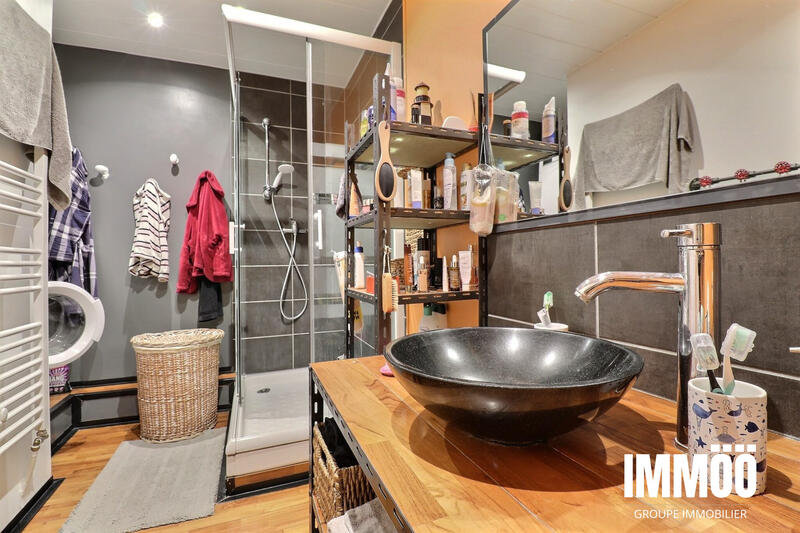 Maison - 107 m² - 5 pièces