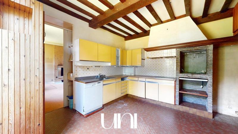 Maison - 427 m² - 14 pièces