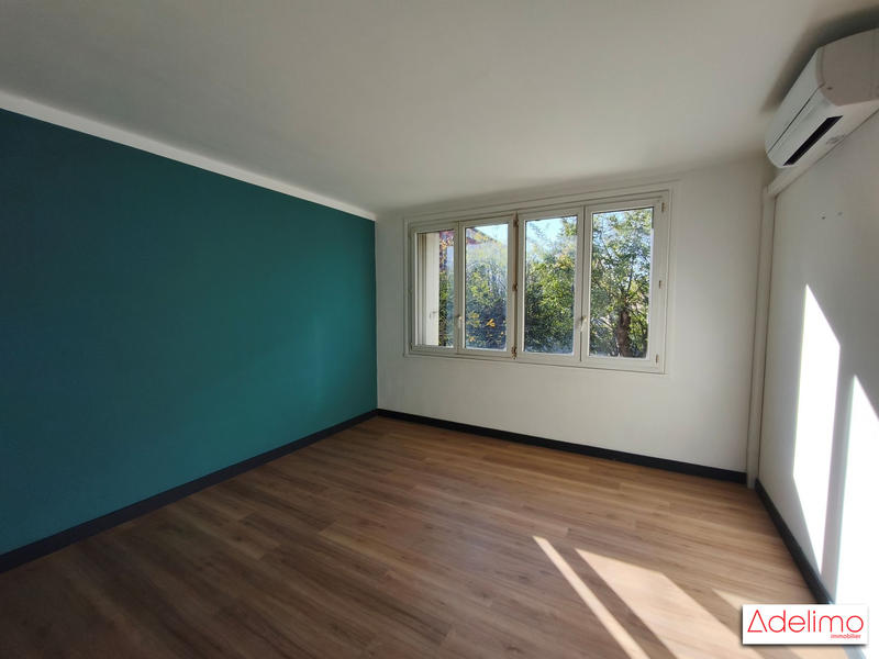 Appartement - 116 m² - 6 pièces