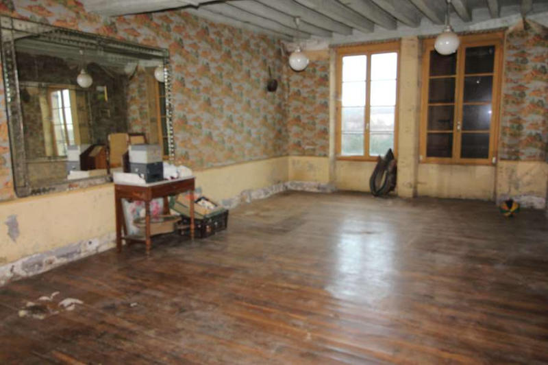 Maison - 250 m² - 10 pièces