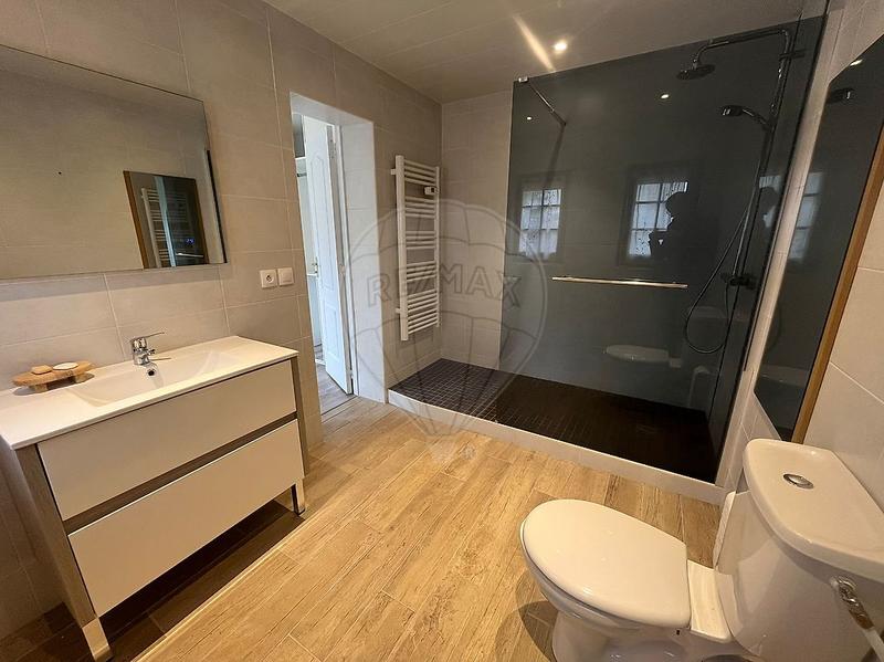 Maison - 92 m² - 5 pièces