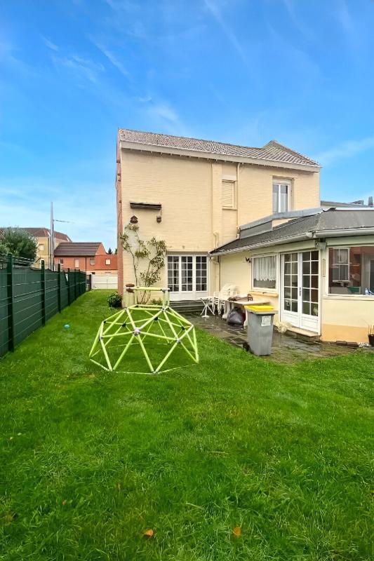 Maison - 137 m² - 5 pièces