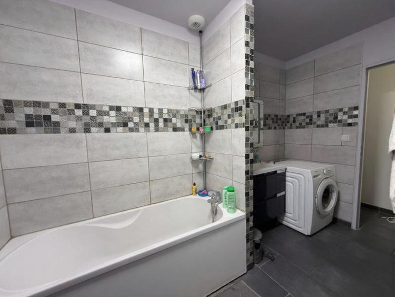 Pavillon - 82 m² - 4 pièces