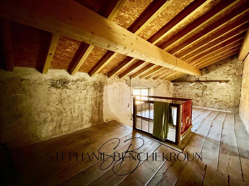 Maison - 75 m² - 6 pièces