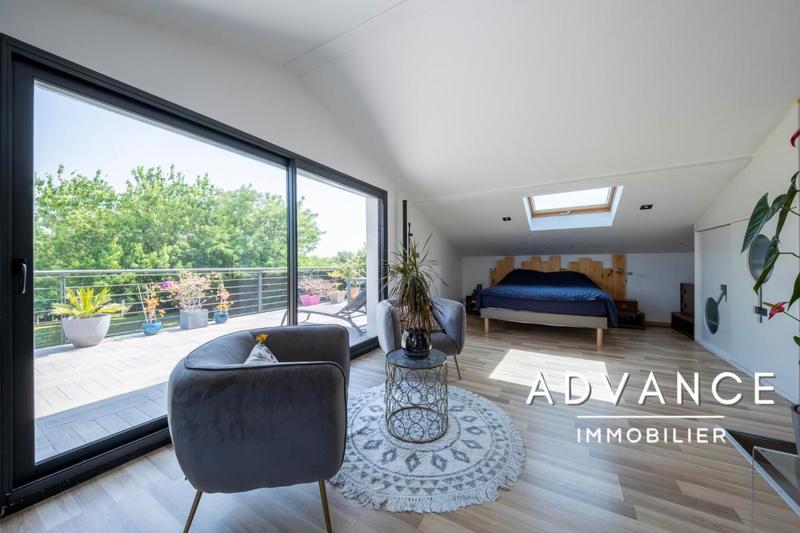 Maison - 157 m² - 5 pièces