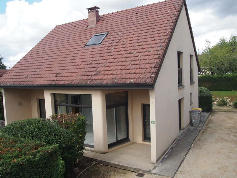 Maison - 140 m² - 7 pièces