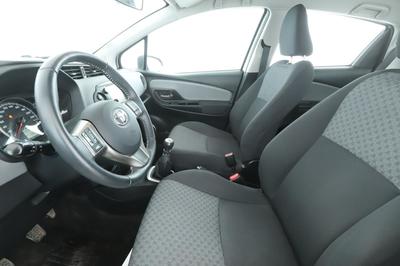 Toyota Yaris 1.4 d-4d Dynamic 5p 90 ch
