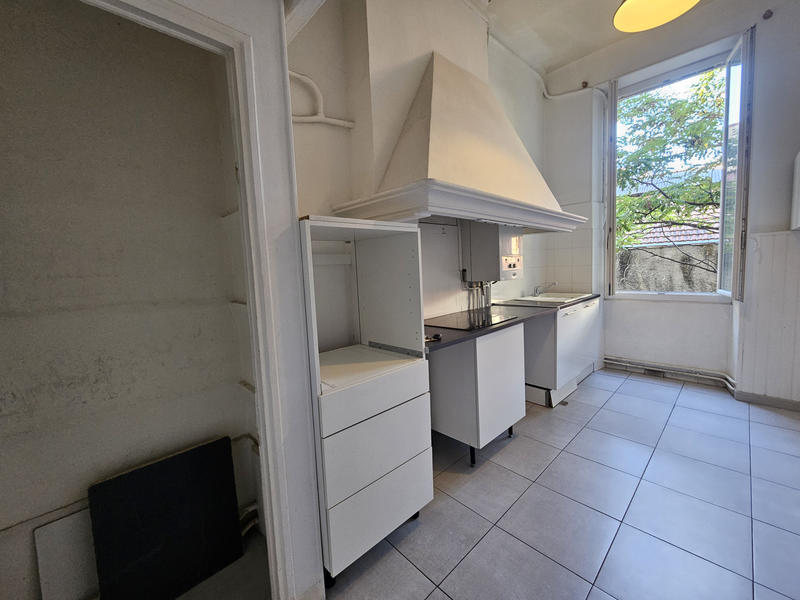 Appartement - 91 m² - 3 pièces