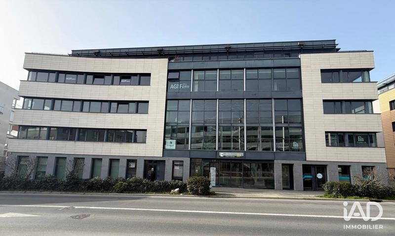 Local commercial - 222 m²