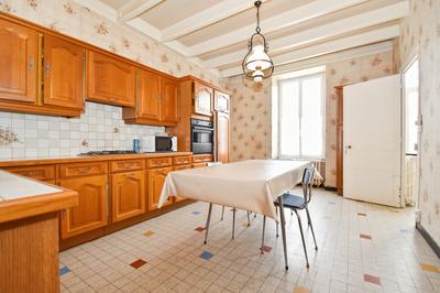 Maison - 195 m² - 4 pièces