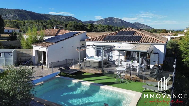 Maison - 120 m² - 6 pièces