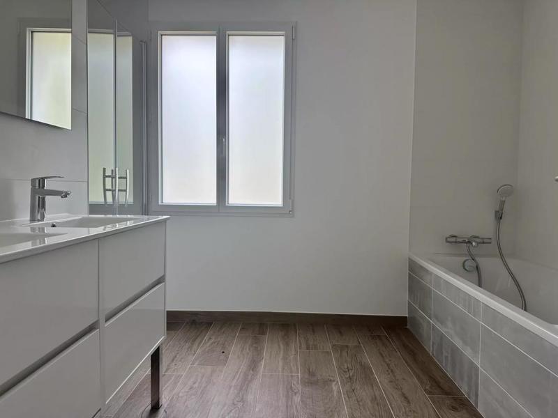 Maison - 114 m² - 5 pièces