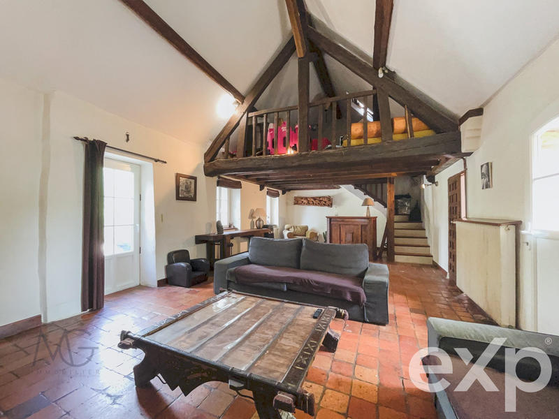 Maison ancienne - 150 m² - 5 pièces