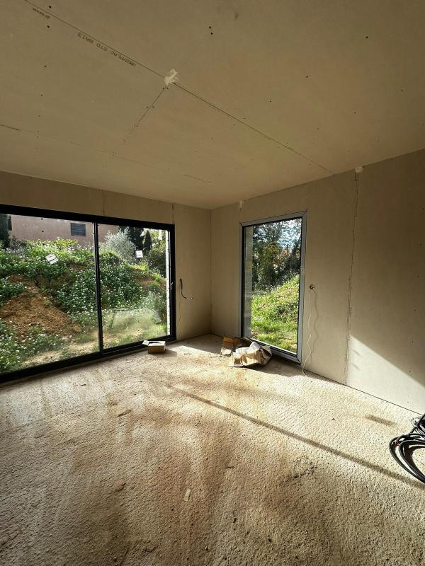 Maison - 85 m² - 5 pièces