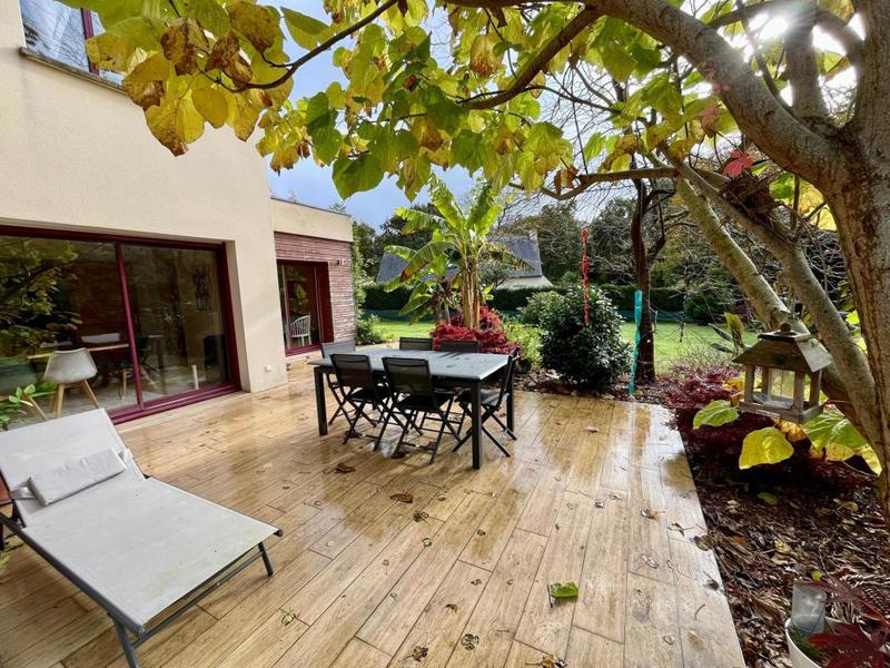 Maison - 135 m² - 6 pièces