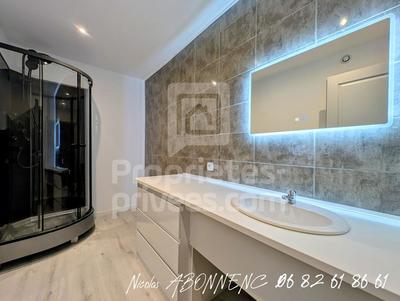 Appartement - 80 m² - 3 pièces