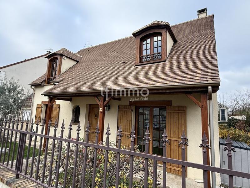 Maison - 100 m² - 6 pièces