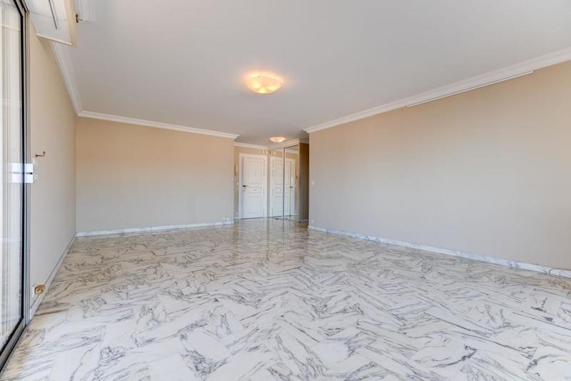 Appartement - 83 m² - 3 pièces