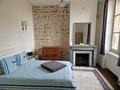 Appartement - 185 m² - 8 pièces