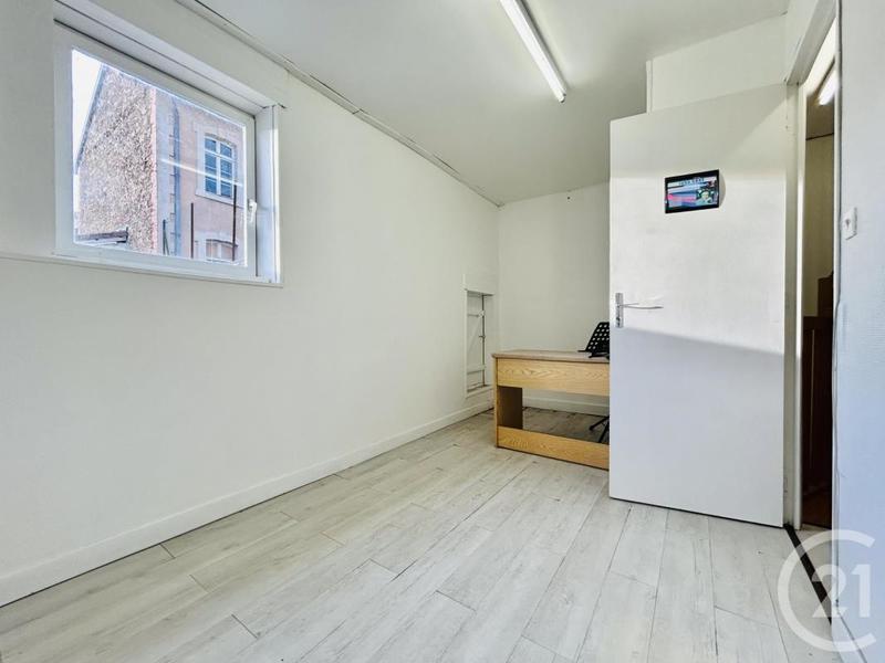 Maison de ville - 334 m² - 21 pièces