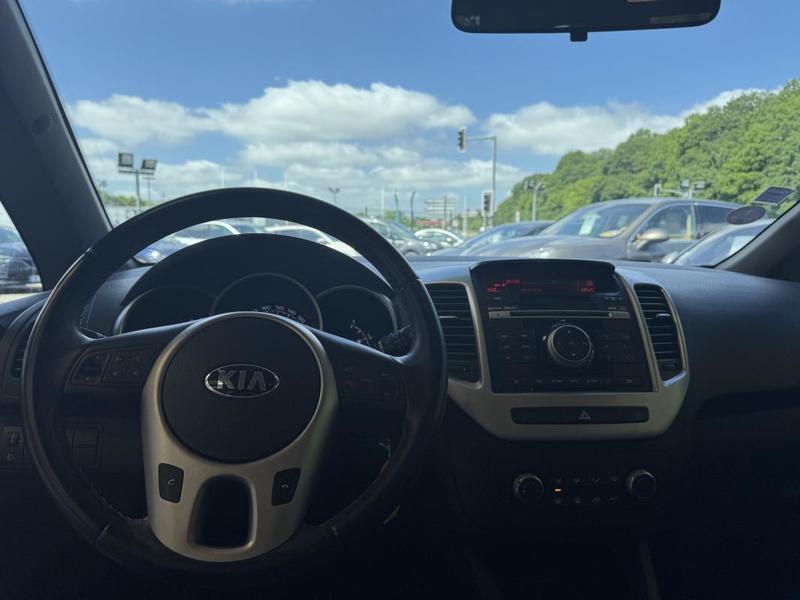 Kia Venga (2) 1.4 Essence 90 Isg Style