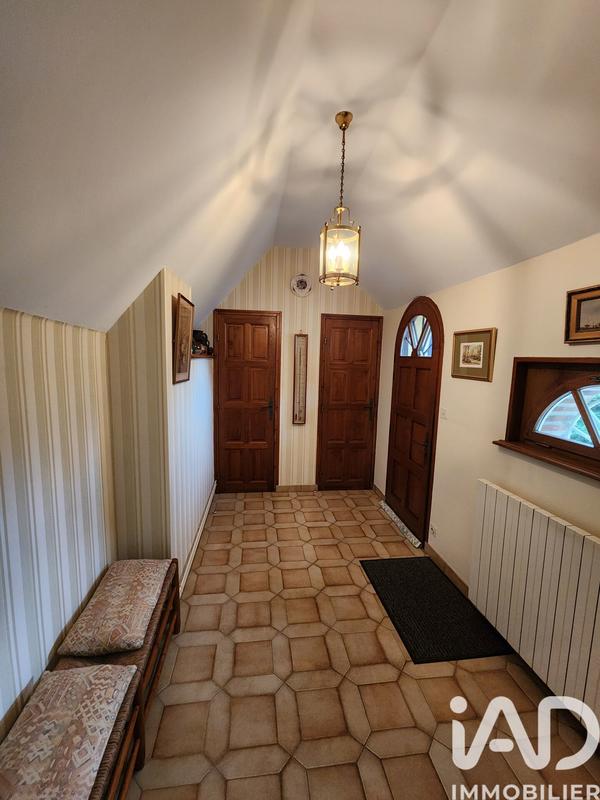 Maison - 223 m² - 5 pièces