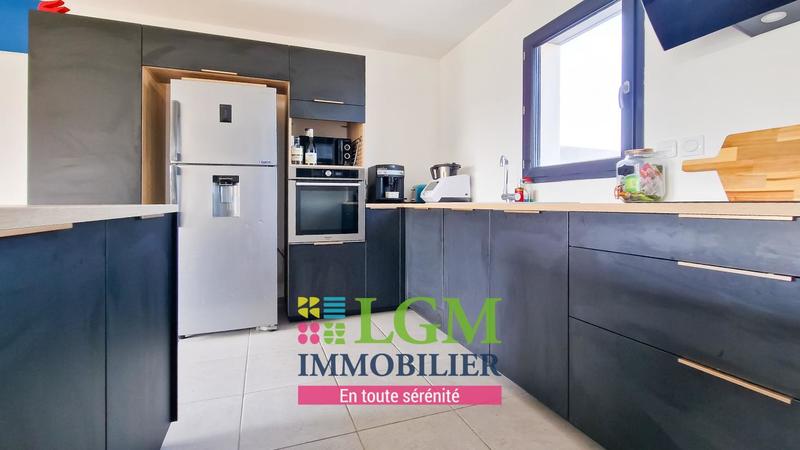 Maison - 96 m² - 4 pièces