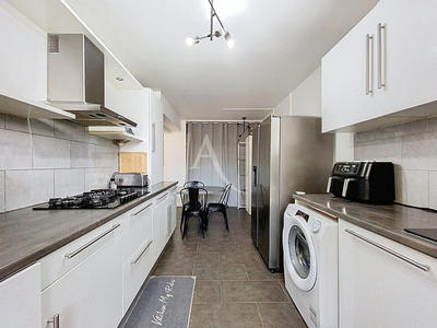 Appartement - 87 m² - 4 pièces