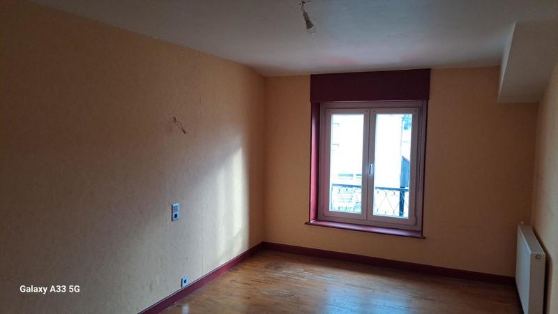 Maison - 195 m² - 7 pièces