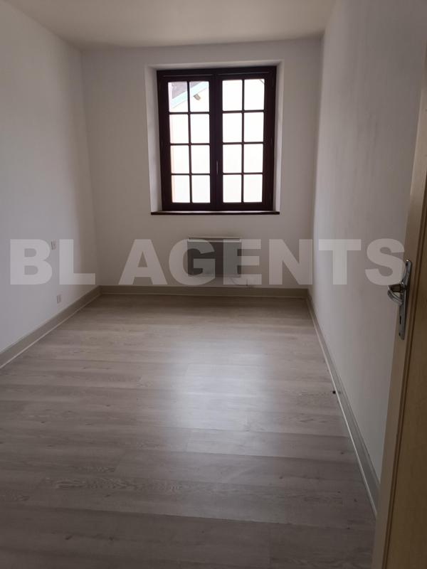 Maison de village - 84 m² - 8 pièces