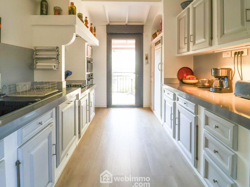 Maison - 141 m² - 5 pièces