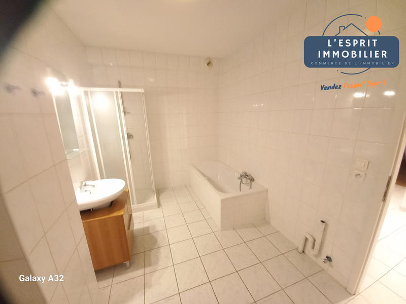 Duplex - 93 m² - 4 pièces