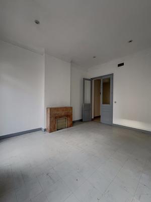 Appartement - 92 m² - 6 pièces