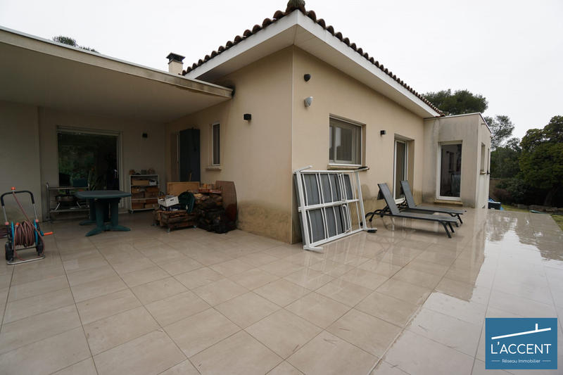Villa - 183 m² - 6 pièces
