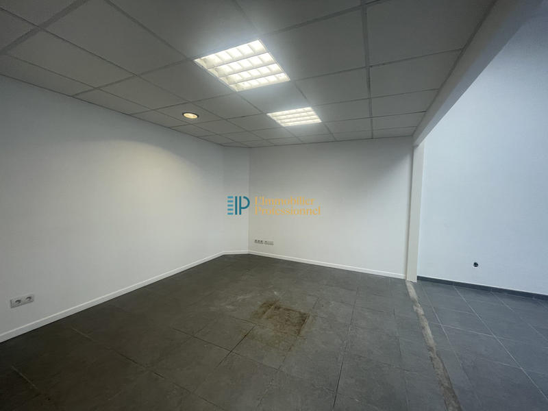 Local commercial - 200 m²