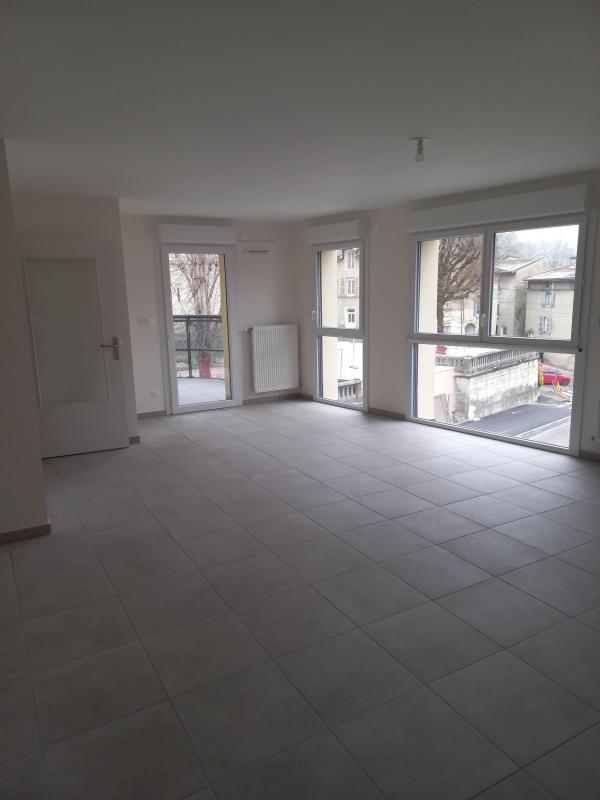 Appartement - 72 m² - 3 pièces