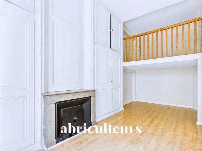 Appartement - 71 m² - 2 pièces