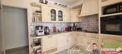 Villa - 152 m² - 6 pièces