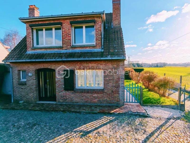 Maison - 110 m² - 4 pièces